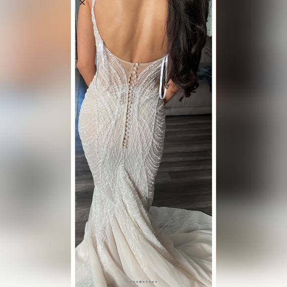 Pallas Couture Wedding Dress Bellamy Gown - Picture 3 of 5